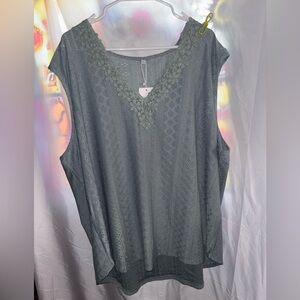 Sleeveless Lace-Trim V-Neck Women's Top - Green